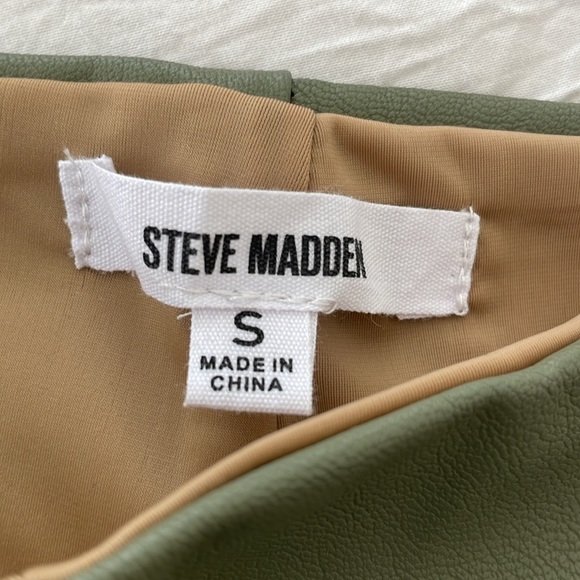 NWT STEVE MADDEN FAUX LEATHER BOOTCUT PANTS - Picture 5 of 5